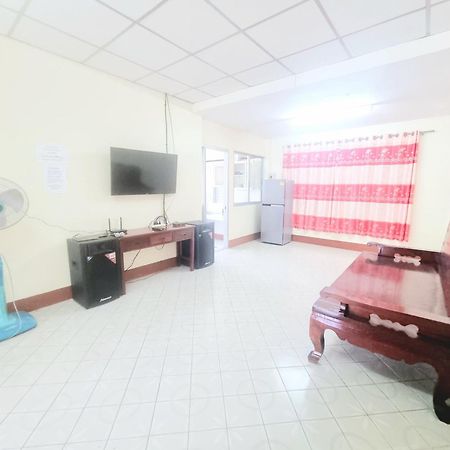 ראיונג Mae Rampung Beach House คาราโอเกะและสระเด็ก מראה חיצוני תמונה