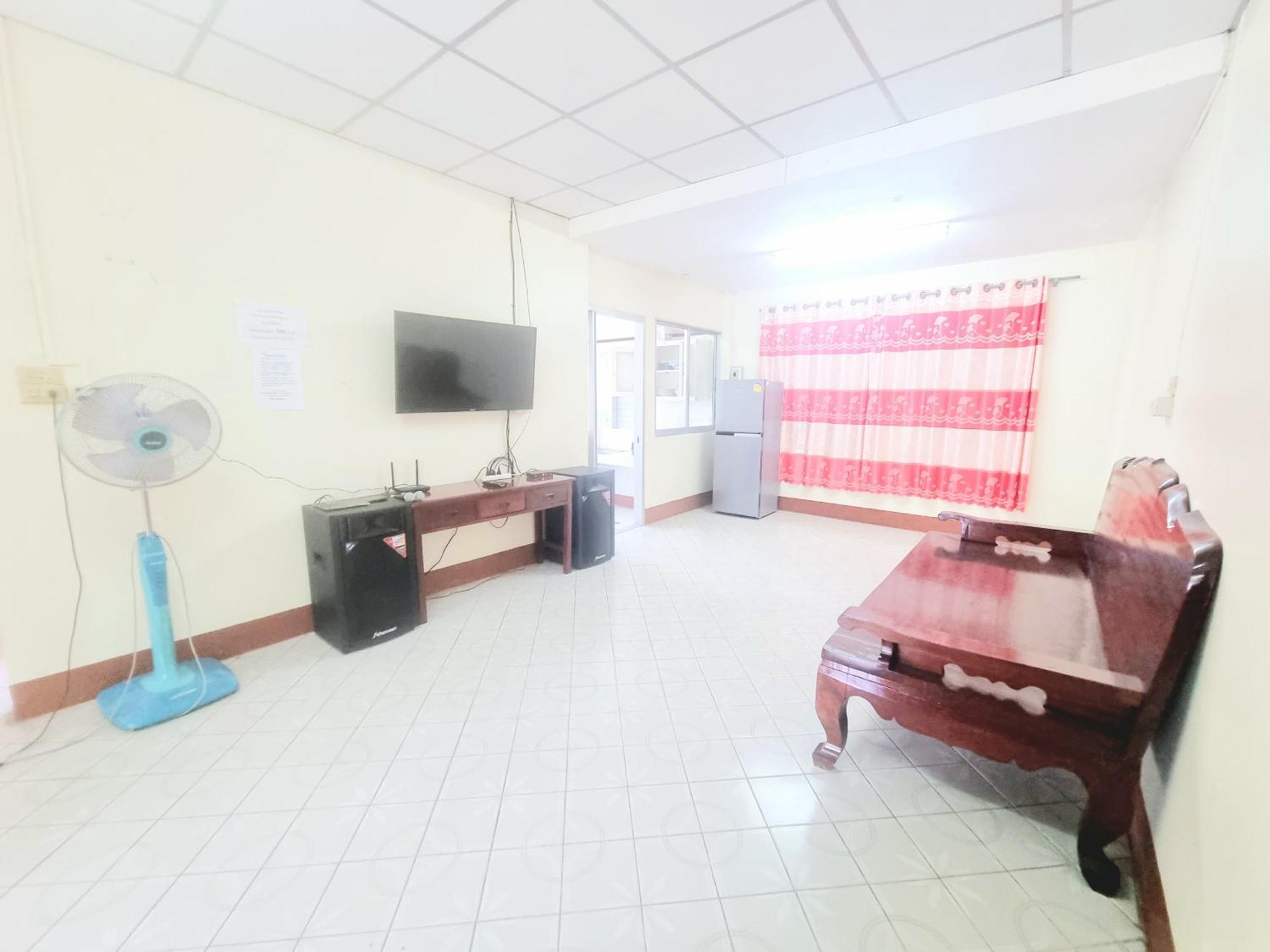 ראיונג Mae Rampung Beach House คาราโอเกะและสระเด็ก מראה חיצוני תמונה