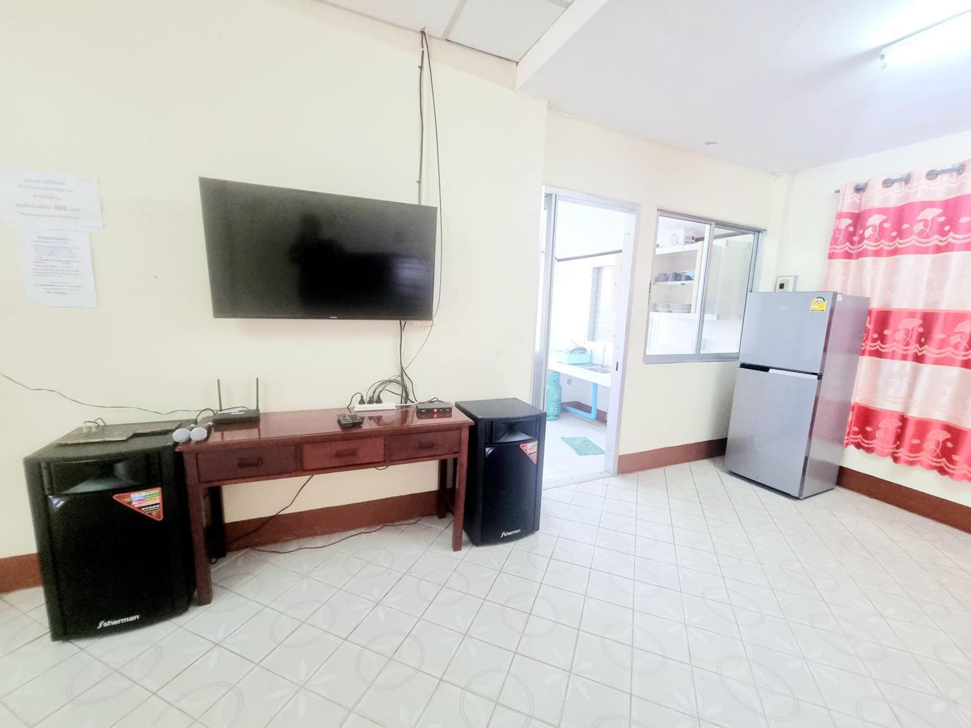 ראיונג Mae Rampung Beach House คาราโอเกะและสระเด็ก מראה חיצוני תמונה