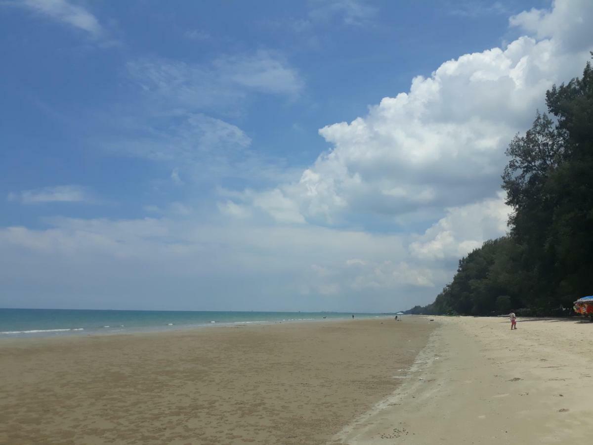 ראיונג Mae Rampung Beach House คาราโอเกะและสระเด็ก מראה חיצוני תמונה