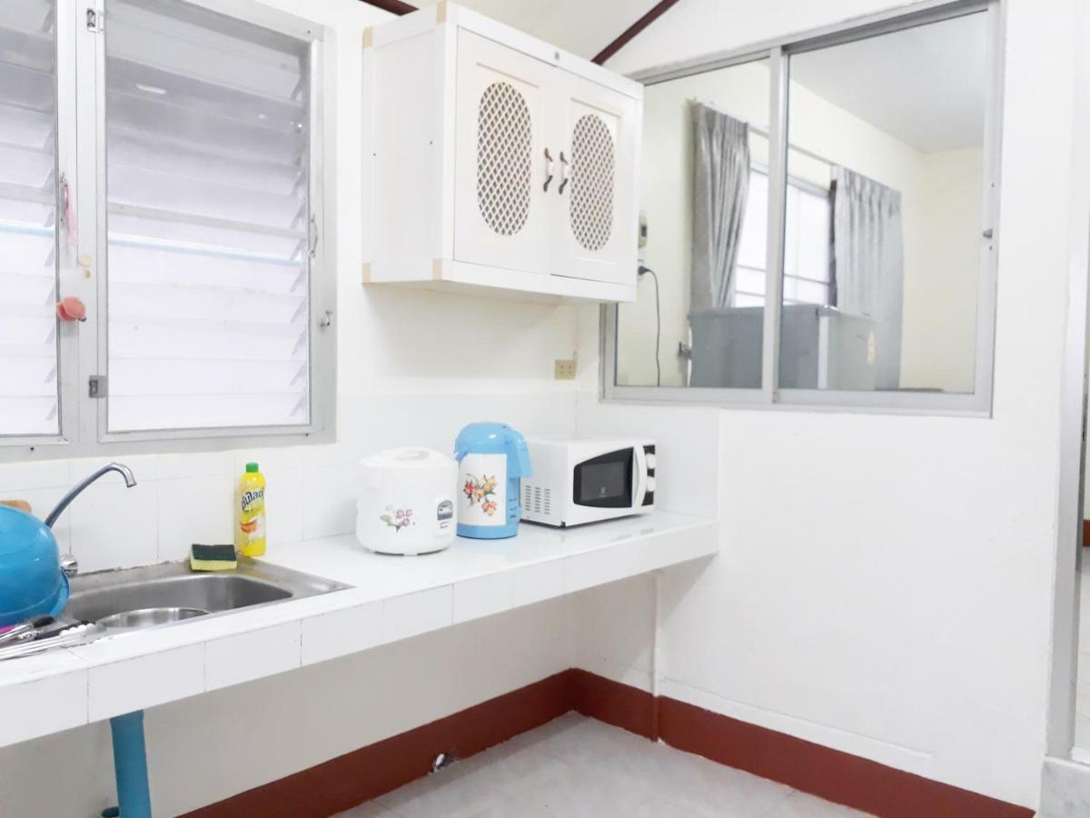 ראיונג Mae Rampung Beach House คาราโอเกะและสระเด็ก מראה חיצוני תמונה